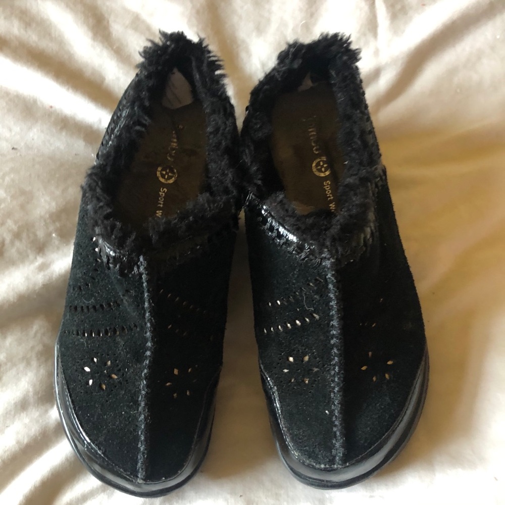 Jambu Suede Fur Clogs